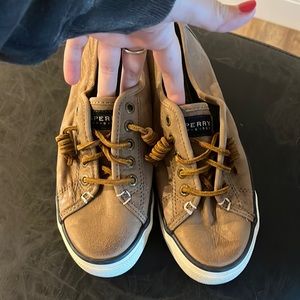 Sperry Topsiders
